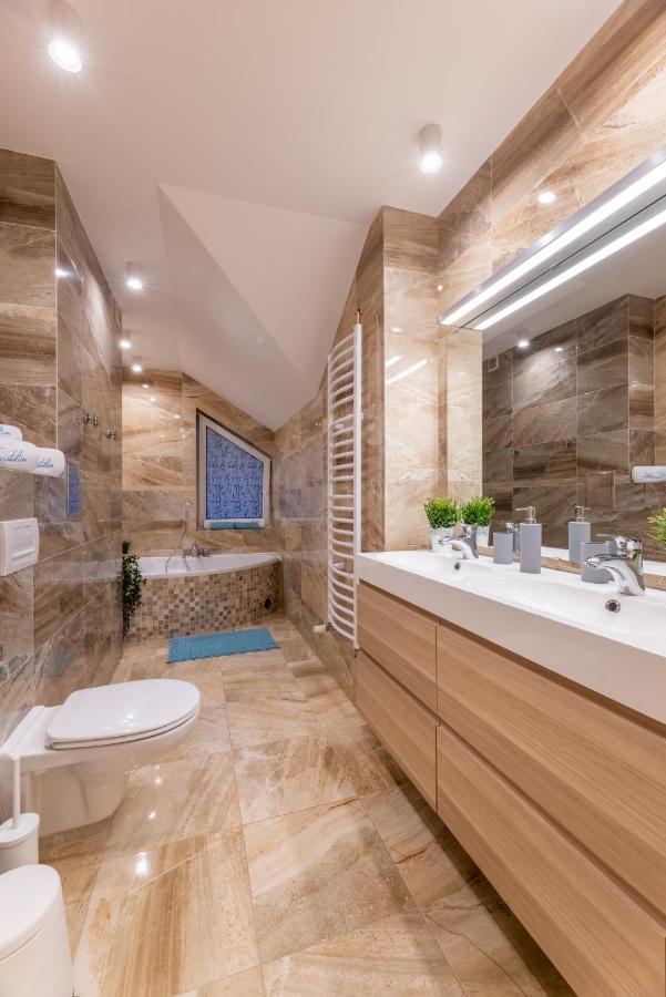 Apartament Kasztelan II Устрики-Долішні Екстер'єр фото