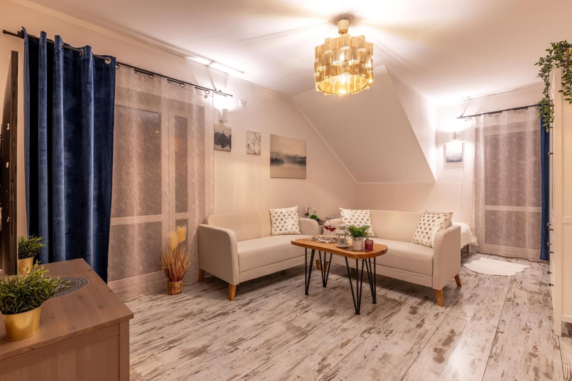 Apartament Kasztelan II Устрики-Долішні Екстер'єр фото